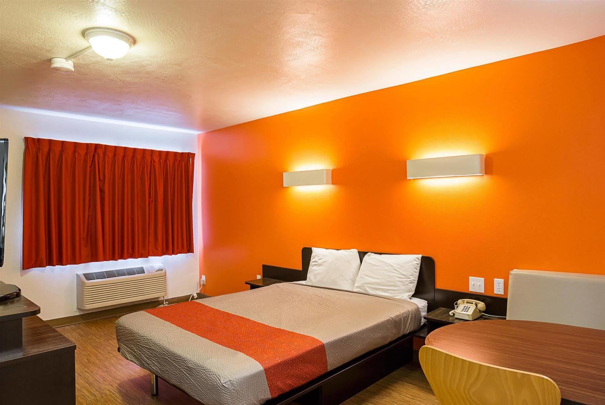 Guest House אלנסבורג מראה חיצוני תמונה